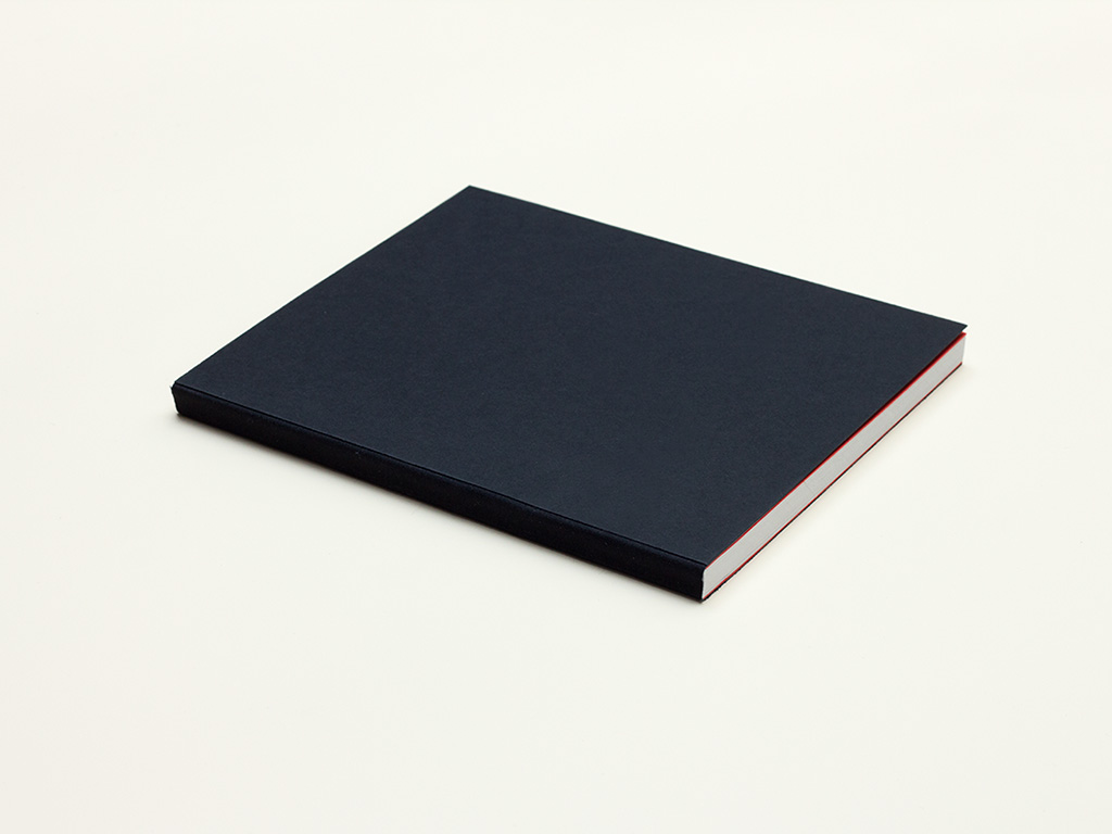 voala_unique_black notebook_recycled paper