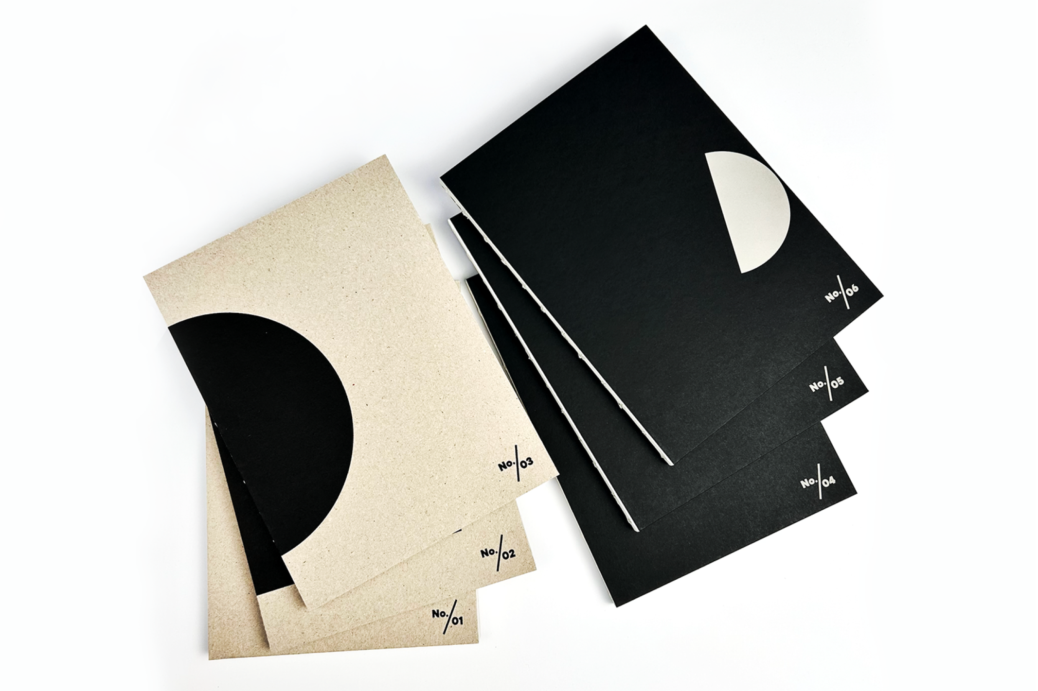 no. 01 / GEOMETTO šedá